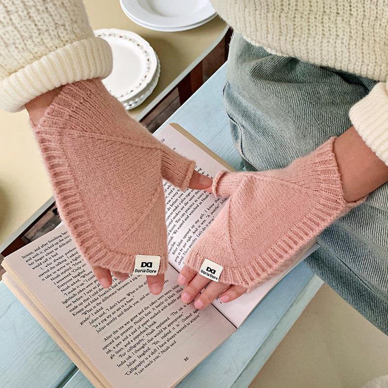 DX Winter Shell Half Knitted Gloves Female Cute Winter Dew Finger Half Finger Gloves Student Wool Warm Gloves Wholesale