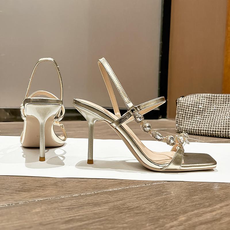 

Fashion Stunning High-Heeled Sandals, Diamond-Encrusted, Chain-Decorated, Stiletto, Square-Toed, Golden Summer Sandals And Princess Shoe 34