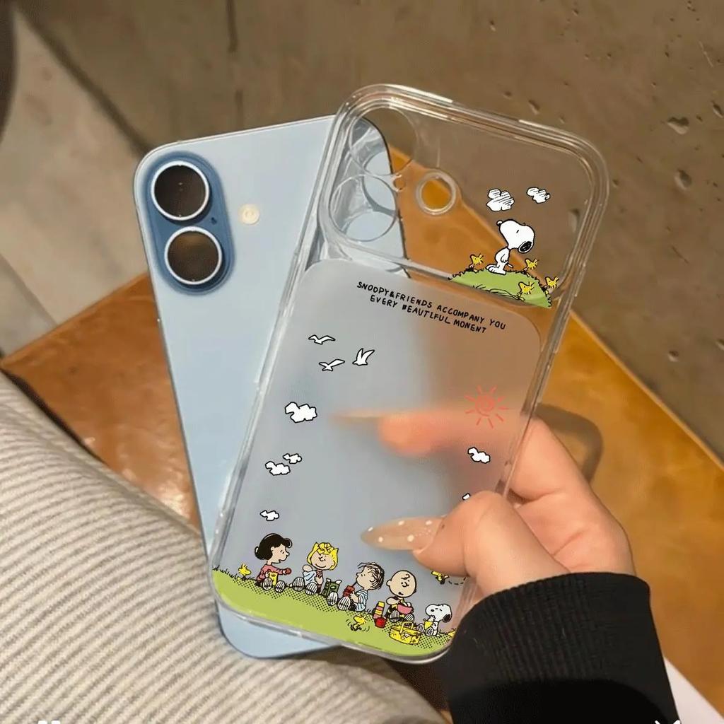 Spring outing Snoopy for Apple 17Promax large window phone case iPhone16/15/14 matte 13 soft