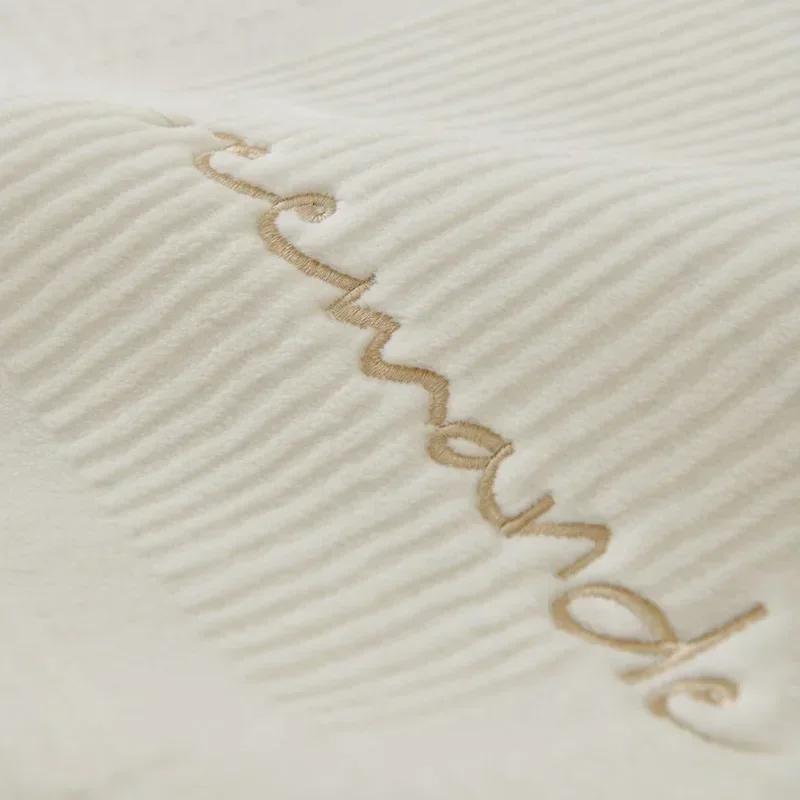 Thicken Jacquard Sofa Cover for Living Room Non-Slip Dustproof Couch Cushion Mat Solid Color Simplicity Corner Sofas Towel