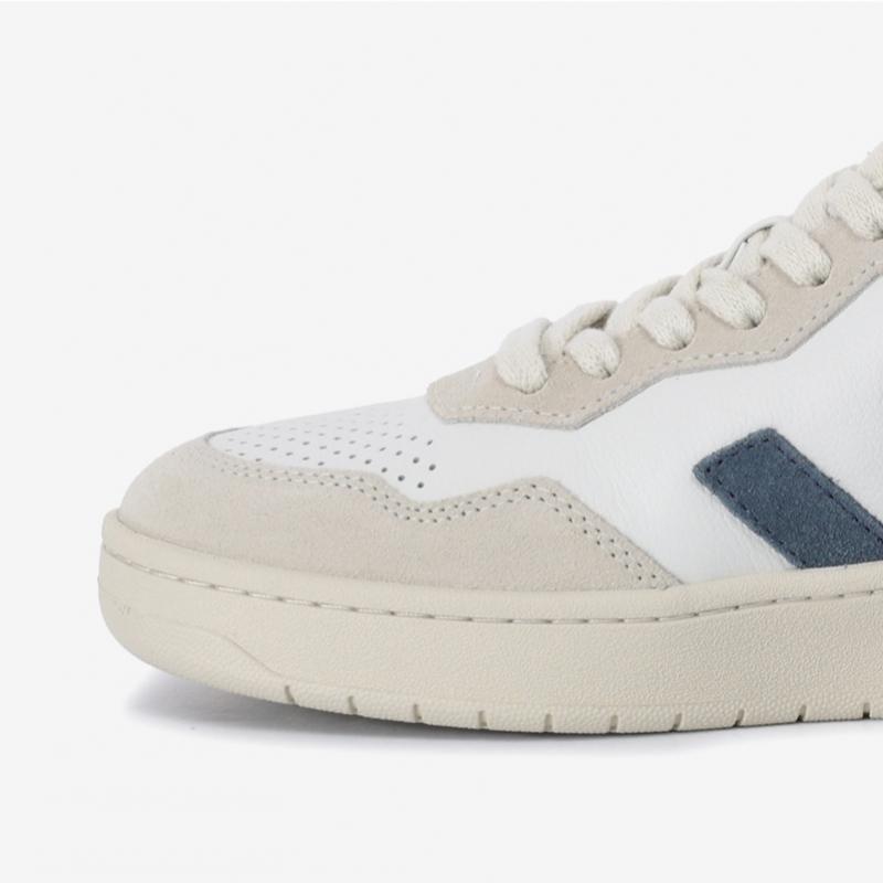 Veja Unisex Leather Sneakers V 90 sVju251Vd20 845