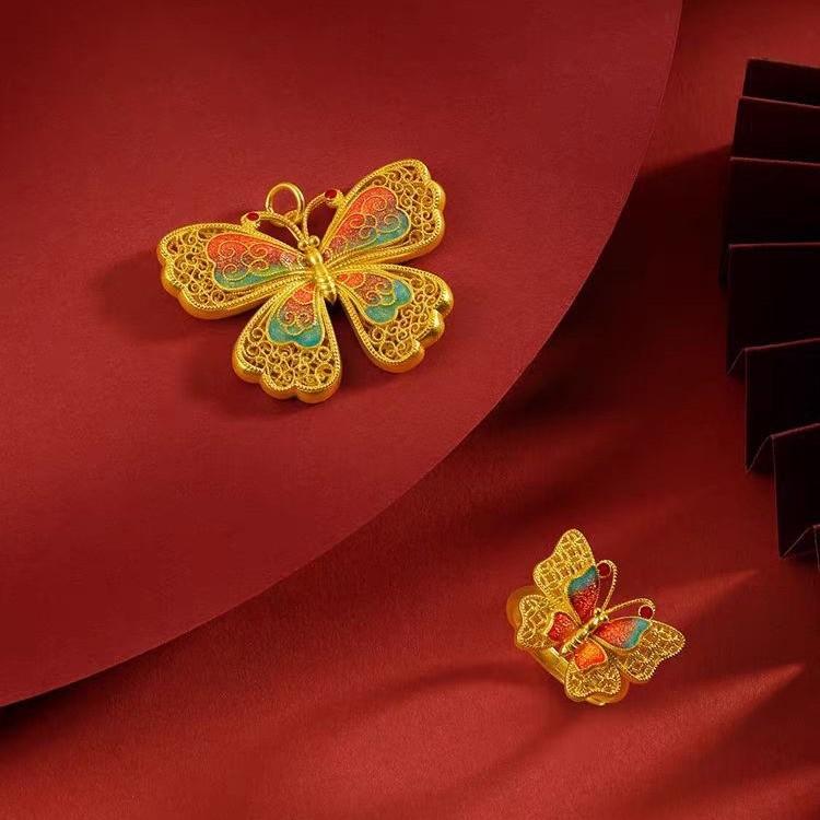 Flower Elegant Silk Enamel Butterfly Ring And Pendant Jewelry Set In Color Golden
