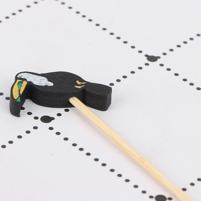 100Pcs Mix Fruit Bamboo Pick Buffet Cactus Leaves Cupcake Fruit Fork Salad Stick