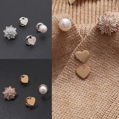 Gift of Women's Pearl Style Charm Accessory Brooch Heart Brooch Back Exposed Neckline Buckle Cardigan Pin