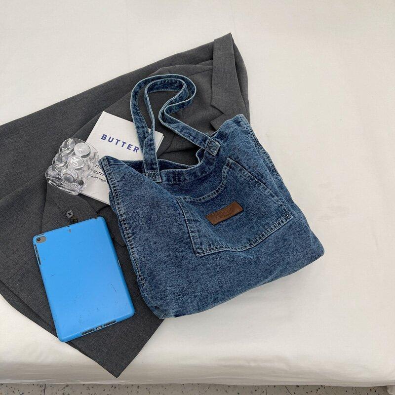 Stylish Light Blue Denim Tote Bag for Women Large Capacity, Zipper Closure, Casual Shoulder Handbag with Multiple Compartments
