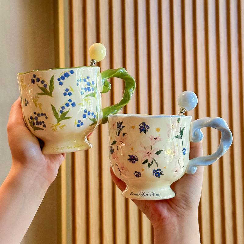 High-value Retro Flower Ceramic Mug Large-capacity Breakfast Coffee Cup Couple Water Cup Girl Birthday Gift Coffee Mug Milk Cup