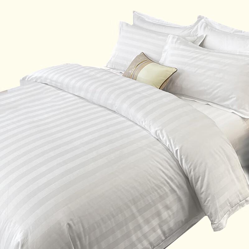 Zuolou Complete Bedding Set