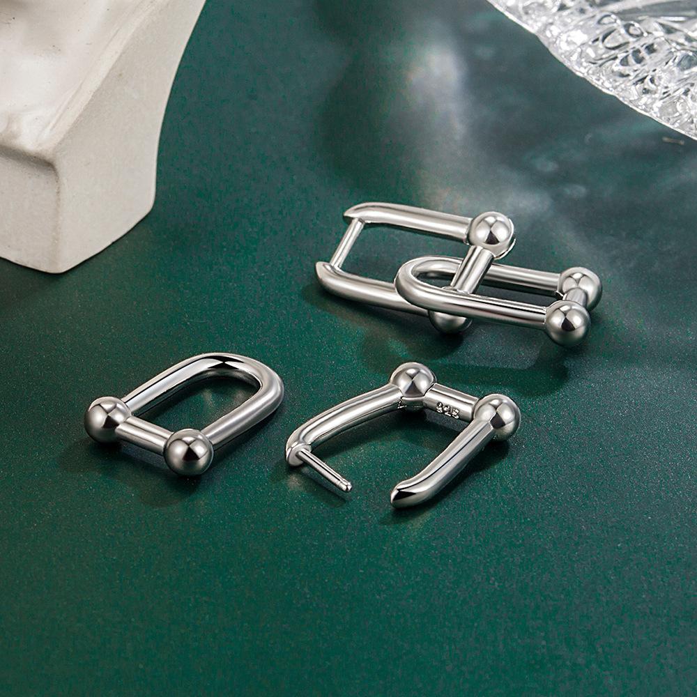 Personalized Horseshoe Ear Clip Female Ins Personalized Cold Style Star Same Style All-Matching Detachable Short U-Shaped Earrings Earrings