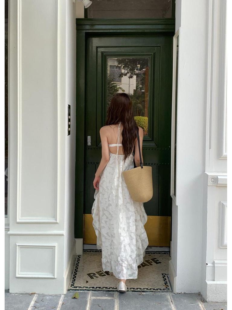 French Seaside Style Halter Neck Camisole Dress - Elegant Summer Backless Ruffle Maxi
