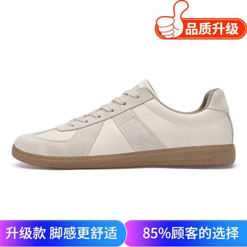 European and American men's shoes 2025 summer new light and comfortable lace-up board shoes soft sole leather surface waterproof and wear-resistant c