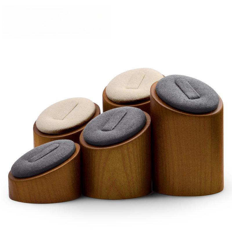 Solid Wood Ring Display Stand Creative Cylinder Slant Jewelry Props 3-Piece Ring Holder Set