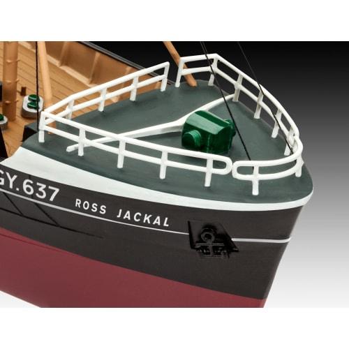 German Revell 1/142 Northsea Trawler 05204 Plastic Model