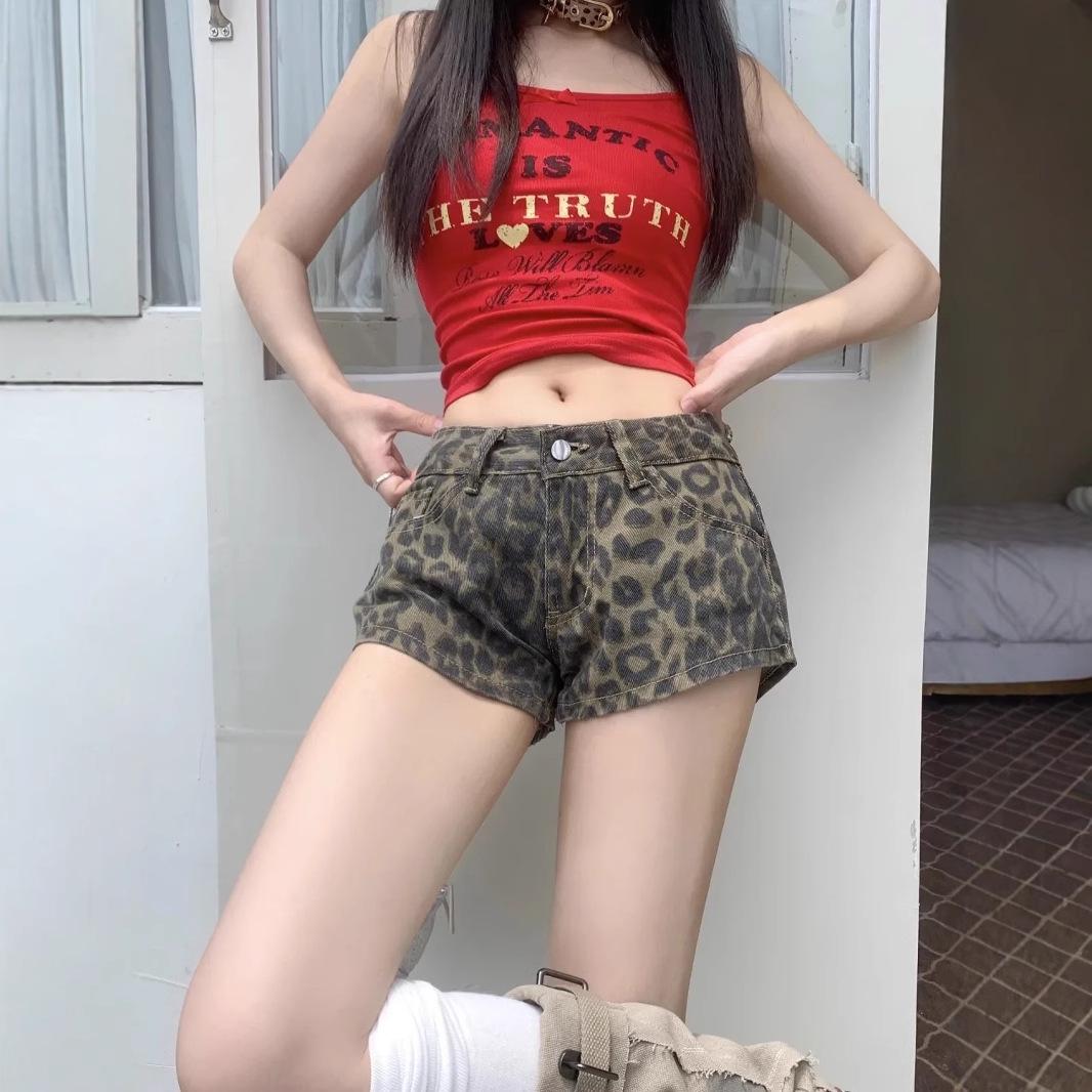

Leopard Print Low Waist Y2K Denim Shorts - Summer 2025 Trend M