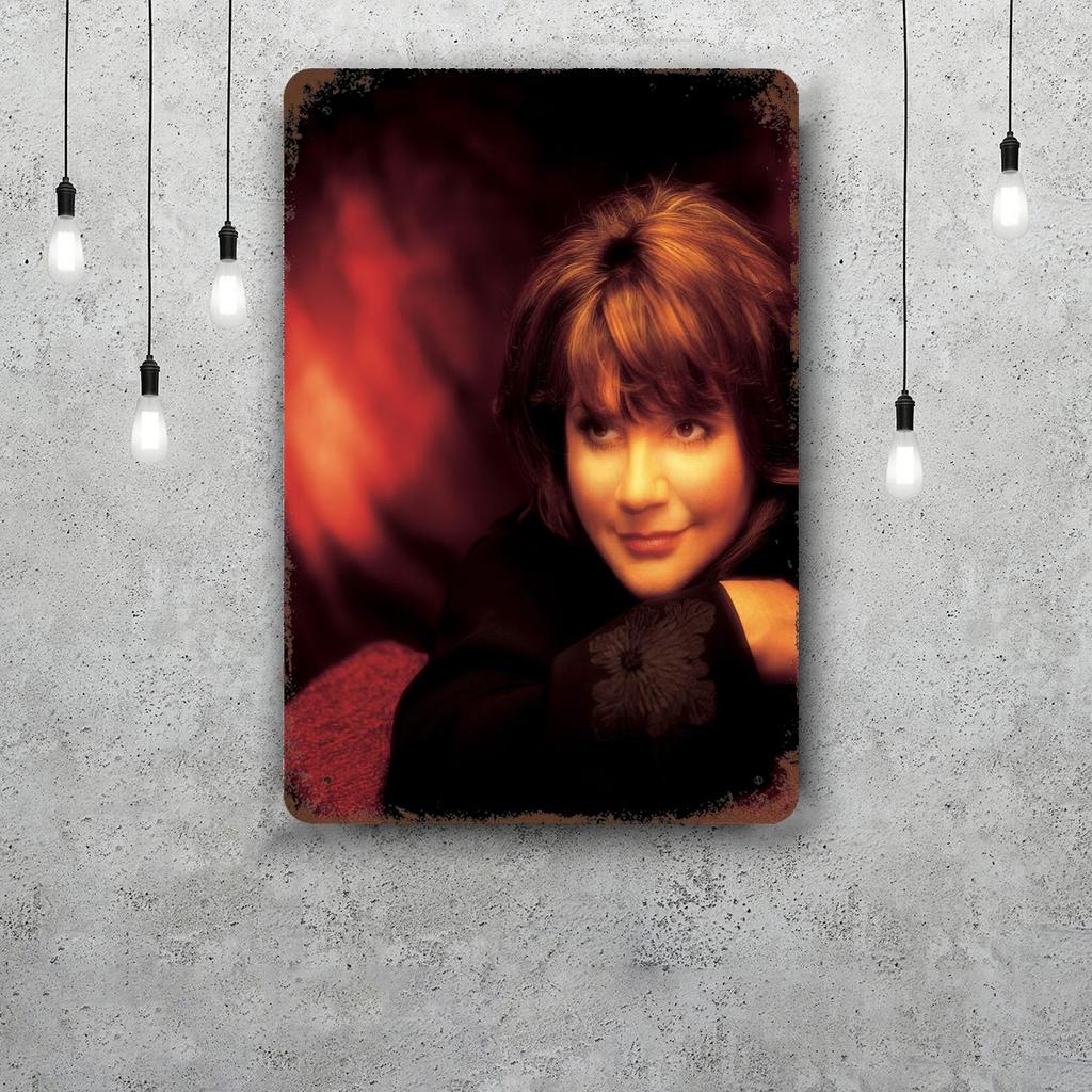 Linda Ronstadt Retro Vintage Tin Sign Poster Decorative Plaque Metal Plate Wall Decor