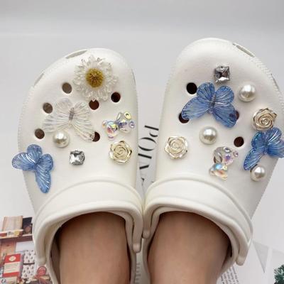 Shoe Charm DIY Pins Small Fresh Butterfly Shoe Flower Decoration Buckle for Hole Shoes Charms Set Accessories Kids Boy Girls Gift