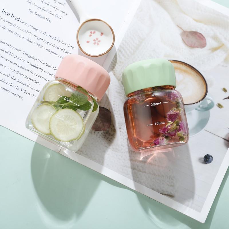 Mini tasse en verre de Noël avec emballage en nid d'oiseau