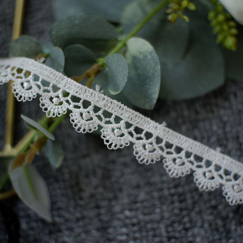 Three-Dimensional Black & White Lace Embroidery Cheongsam Headdress Accessory