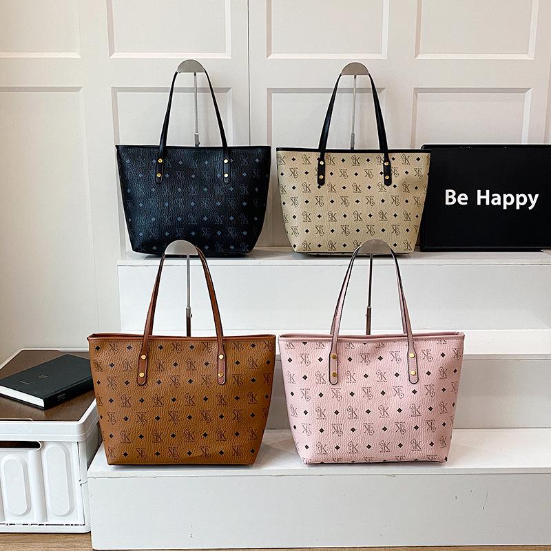 Bolsa Tote Feminina de Alta Capacidade com Estampa de Urso - Bolsa de Ombro Elegante para Passeios e Aulas