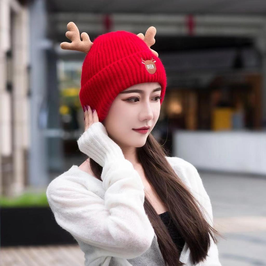 Christmas antler hat, new ear protector knitted wool hat, plush thermal pullover hat, outdoor outing, cute elk