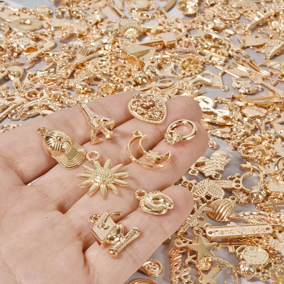 KC Gold Color Random Mix Cute Metal Charm Heart Moon Flower Pendants For Jewelry Making Supplies Handmade Bracelets Charms Bulk