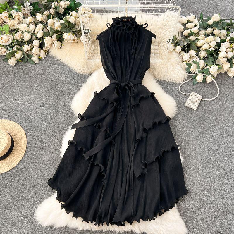 

Wooden Ear Silm Long Pleated Chiffon Dress Black One size