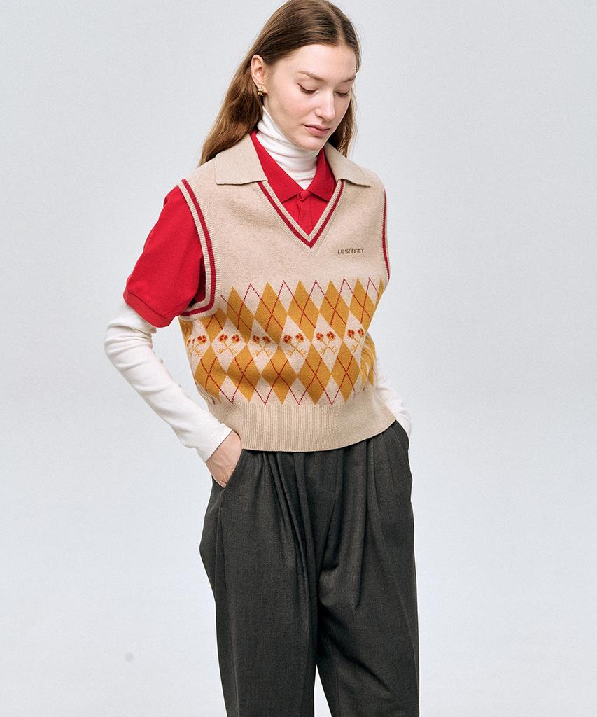 Lesonnet Logo And Argyle Knit Vest Beige
