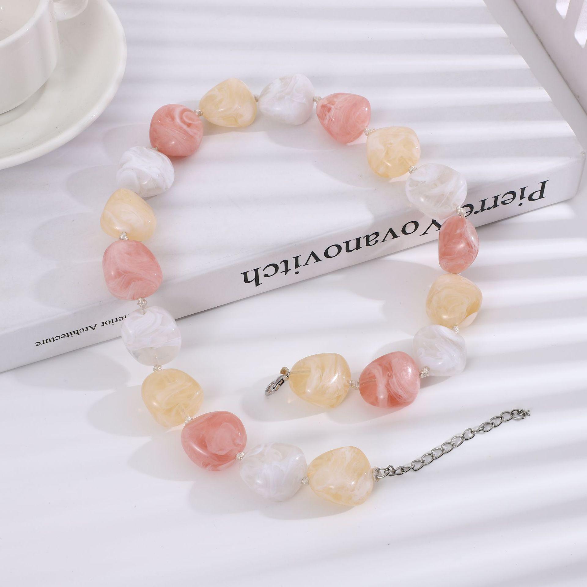 

Яскраве Богемне Акрилове Намисто-Чокер з Бісеру для Жінок