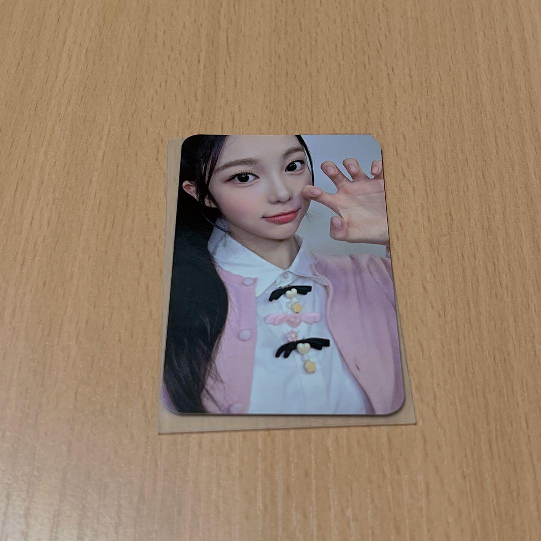 

[USED] Hearts2Hearts Ian yes24 unboxing bonus trading card