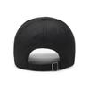 Sun-protective baseball cap: a simple and stylish men’s hat for leisure and travel