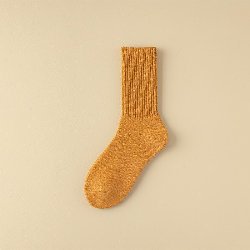 Female Autumn and Winter Solid Color Towel Bottom Thick and Velvet Warm Wool Tube Socks