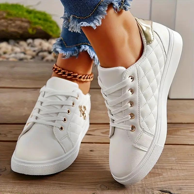Ladies' Lace Up Casual Sports Shoes, Fashionable and Versatile, Thick Soled White Tennis Shoes, Sports Shoes