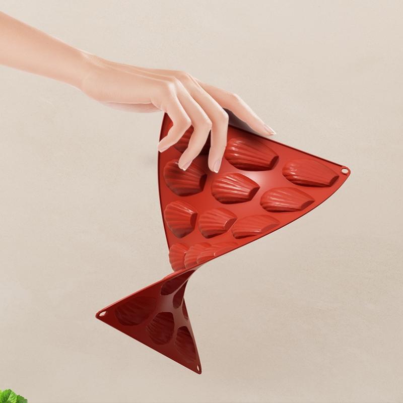 18 Cavities Mini Food Grade Madeleine Silicone Cake Mold Cookie Mold Diy Shell Baking Pan Mould Kitchen Bakeware Accessories
