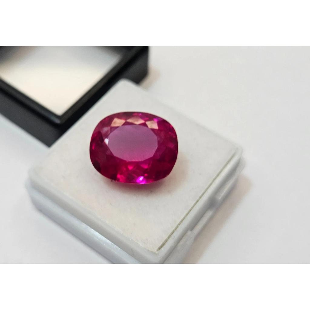 Sapphire Pink Color Natural 13-14 Ct Cushion Cut Flawless Loose Gemstone