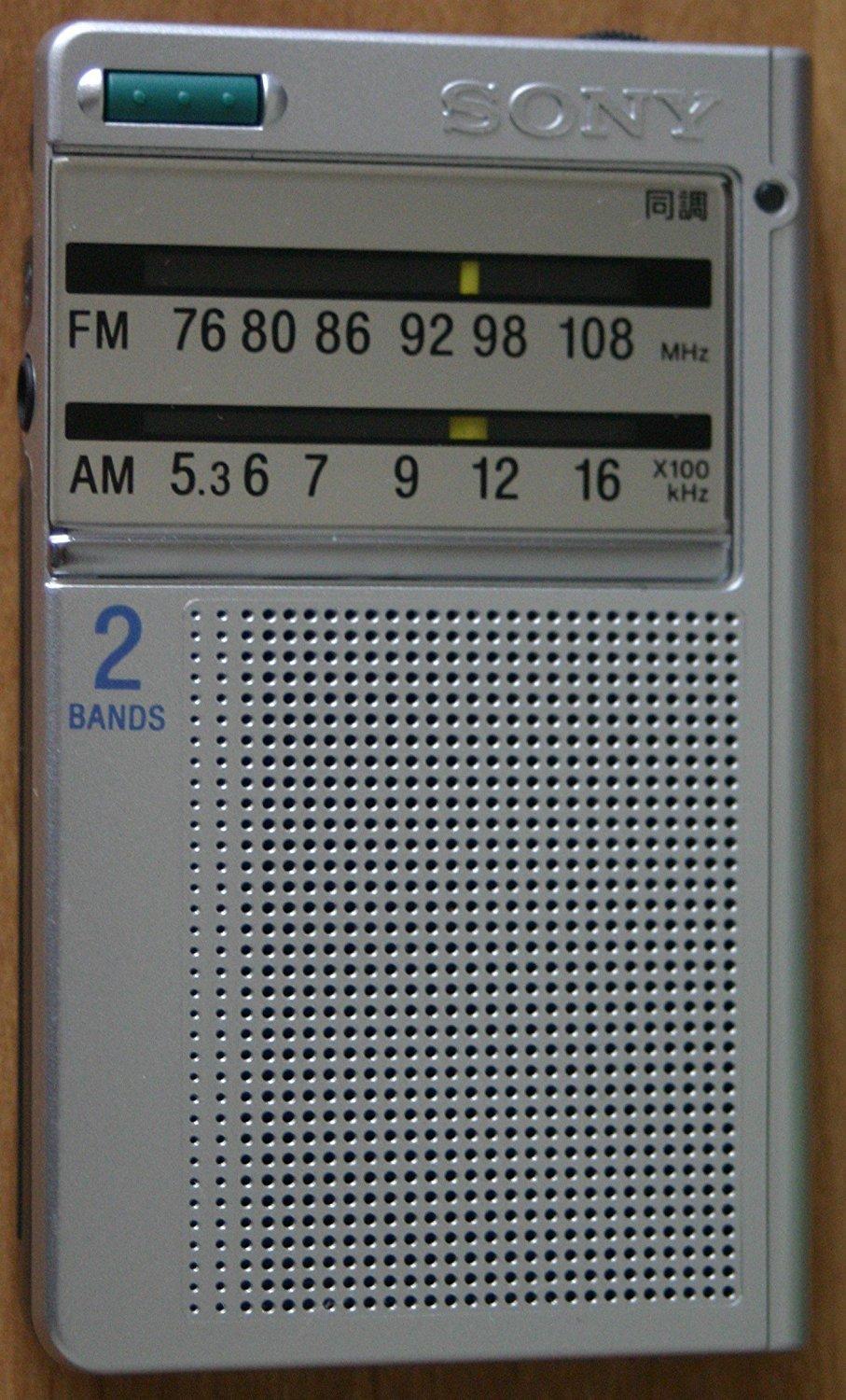 

SONY pocketable radio FM/AM ICF-R46