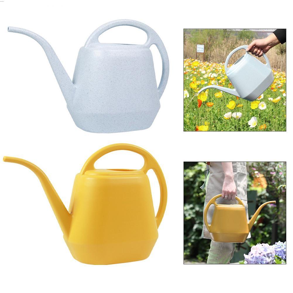 Large Capacity Plastic Garden Watering Can Specifications