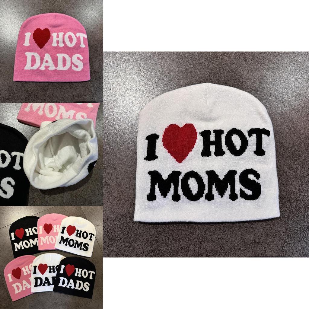 Gestrickte Mütze mit Buchstabenstickerei für Damen und Herren in der Herbst-Wintersaison