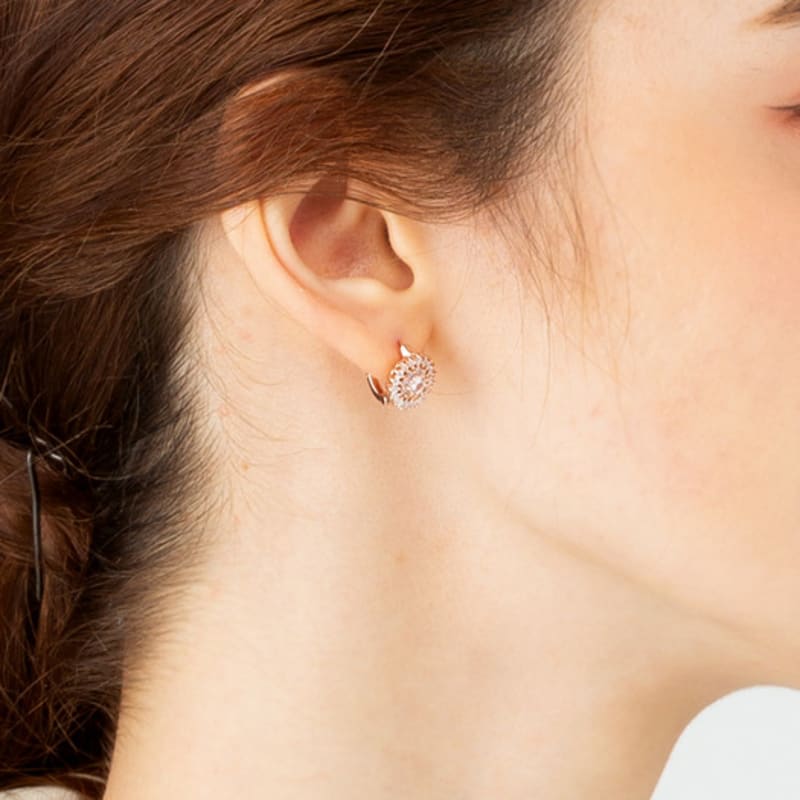 ELLE Jewelry 14K Point Cubic One-Touch Earrings (Gold Pin) ELGPEE270