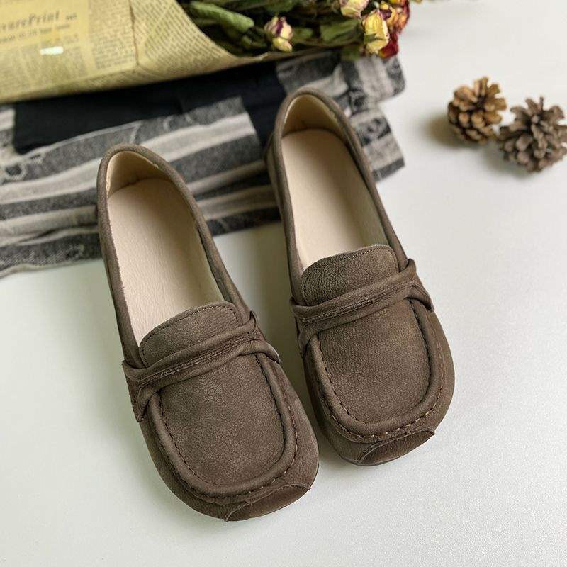 Beef tendon soft sole soft leather single shoes women's 2025 spring and autumn matte leather low heel beanie shoes soft surface mother shoes