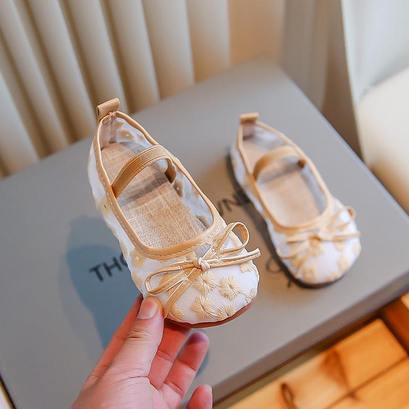 Western Style Girl Princess Shoes Mesh Kids Shoes for Girl Autumn New Girl Leather Shoe Hollowed Child Flat Shoe Bow Child Shoes