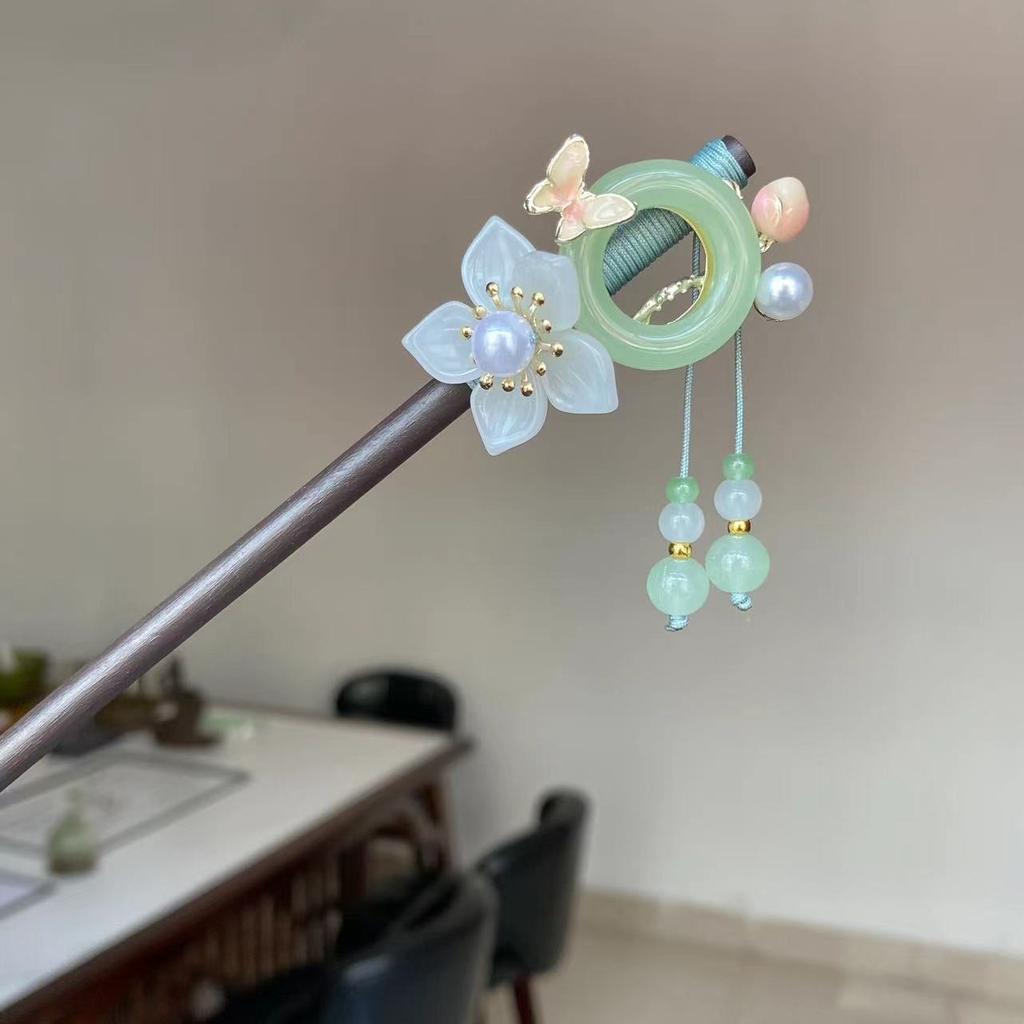 1pc Elegant Temperament Three-dimensional Flower Tassel Women Wooden Hairpin Retro High-end Feeling Cheongsam Tassel Hairpin