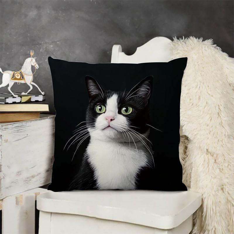 Cute Cat Pillowcase, High-Definition Black & White Kitty Design for Pet Lovers, Soft Cotton Cushion Cover with Adorable Style