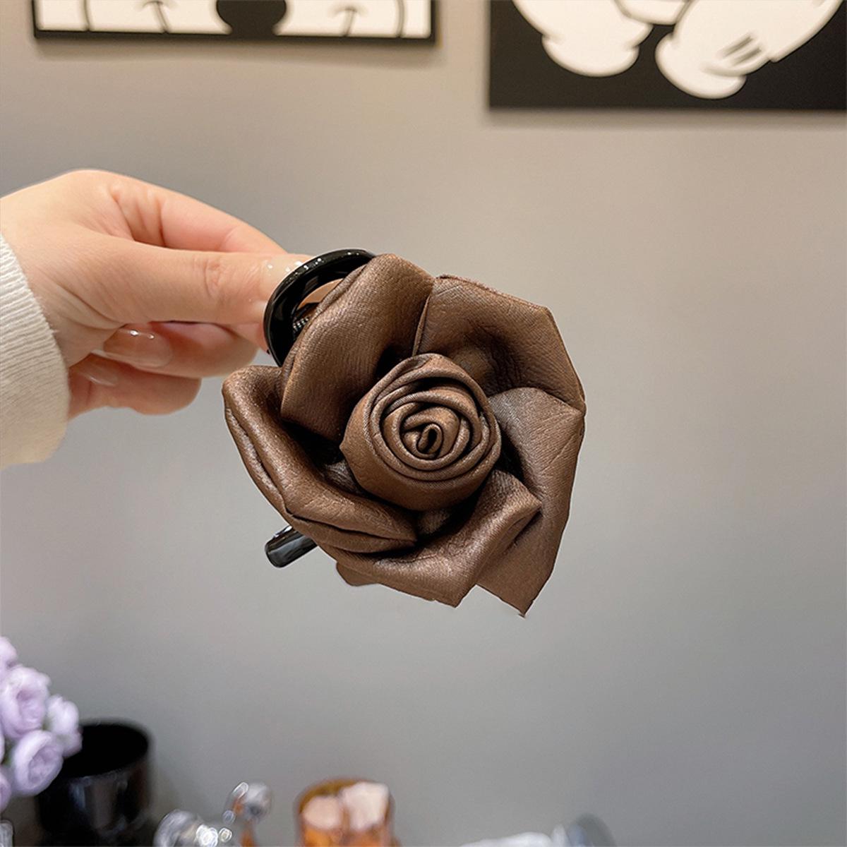 High-End Retro Acrylic Flower Claw Clip | Versatile Casual Hair Accessory for Women