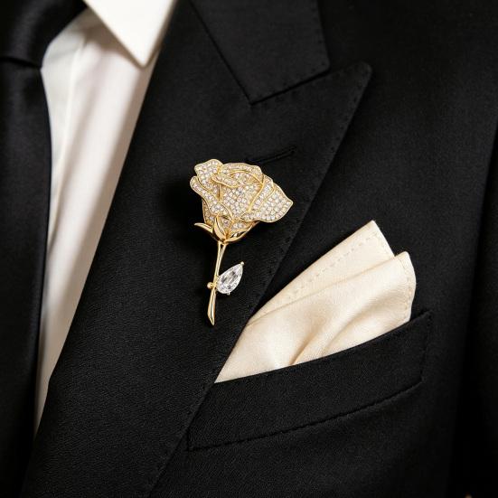Rose Brooch with Diamonds Dazzling Alloy Lapel Pin Fade Resistant Exquisite Flower Pin for Daily Wear And Holiday
