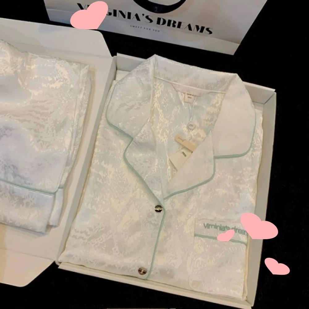 Pigiama Elegante in Seta Sintetica alla Moda Jacquard da Donna Stile Lungo Pigiama Casuale da Casa da Donna Nuovo Pigiama Primavera/Estate