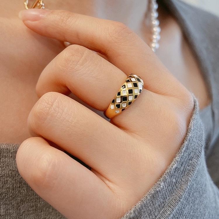 Geometric Checkerboard Color Block Retro Women s Open Ring - Trendy Hip Hop Index Finger Diamond Lattice Design Open Adjustable