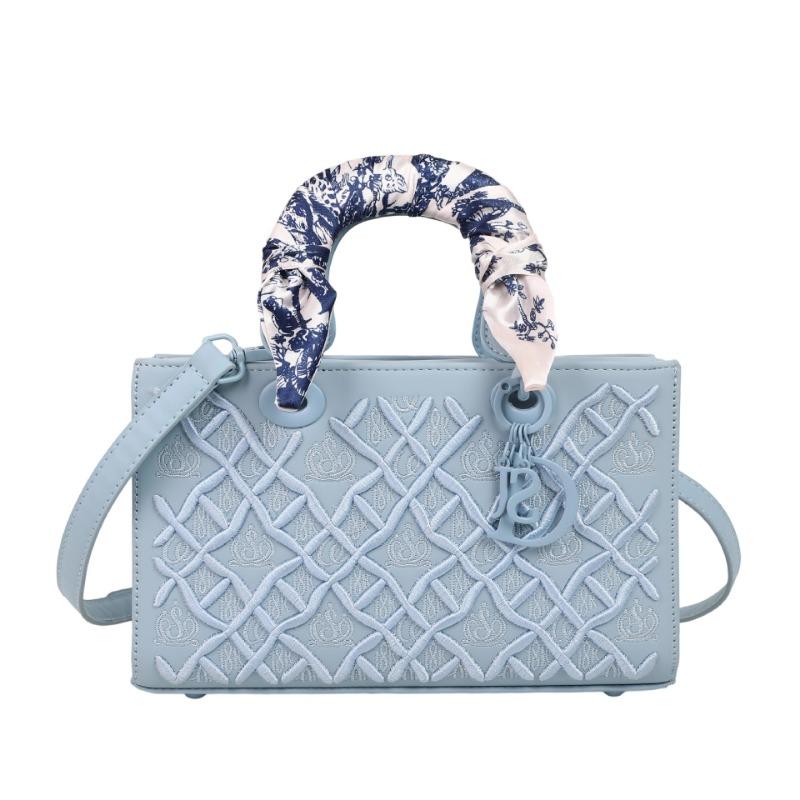 Princess Diana Bag Heavy Industry Embroidery New High-end Silk Scarf Versatile Handbag Bag Women's Shoulder Messenger Bag
