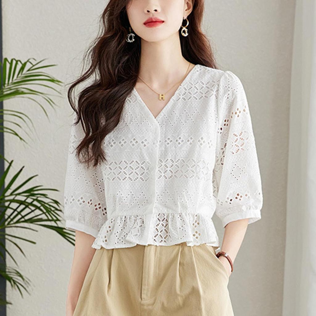 [SYitong] Lace Top, Short Sleeve, Floral Blouse, White, V-Neck, Summer, Embroidery, Cute, Openwork, Fluffy, Figure-Flattering, Slimming, Simple, Styli