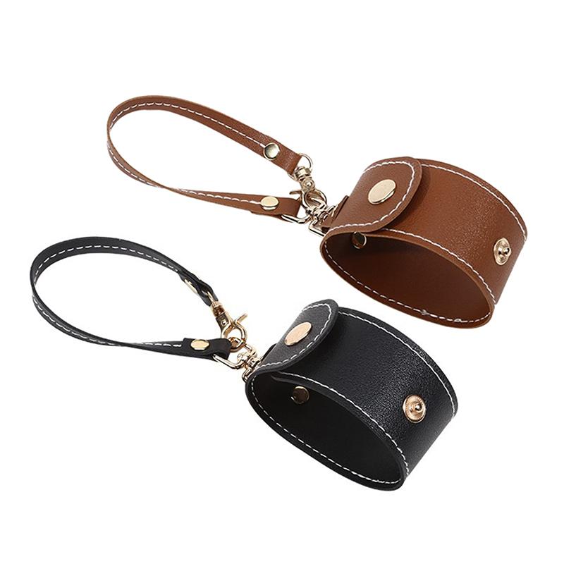Trendy Solid Color Pu Leather Glove Scarf Holder Strap Outdoor Travel Hat Clip Portable Multifunctional Towel Storage Clip
