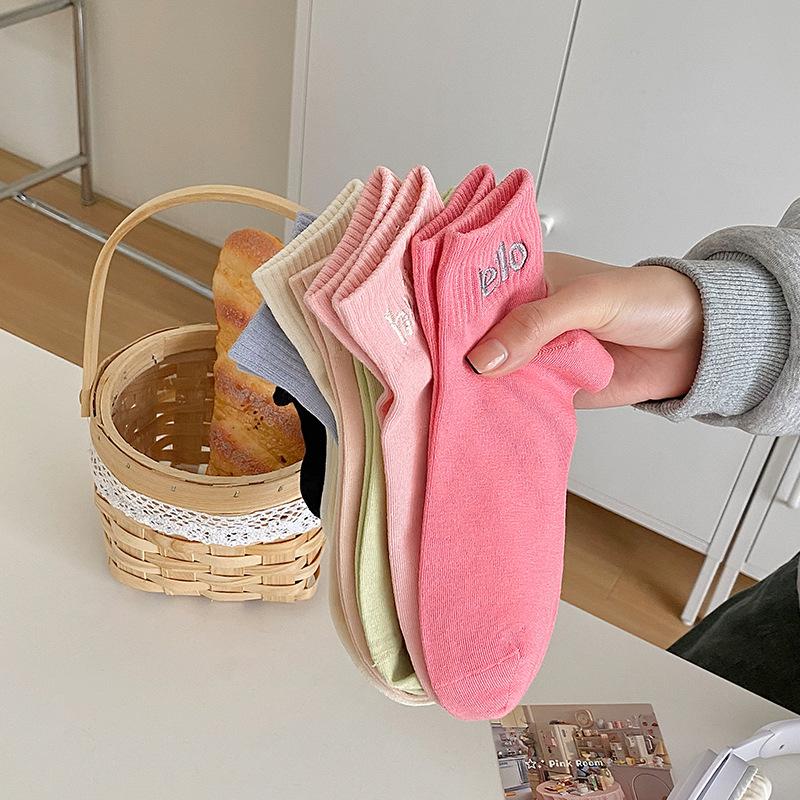 Women's Spring and Summer Embroidered Letter Solid Color Cotton Sweet and Versatile Short Socks