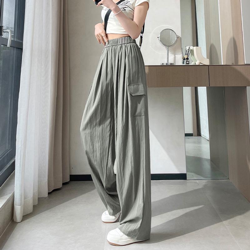 Women's Summer 2025 Ice Silk Nine-Point Pleated Wide Leg Cargo Pants
